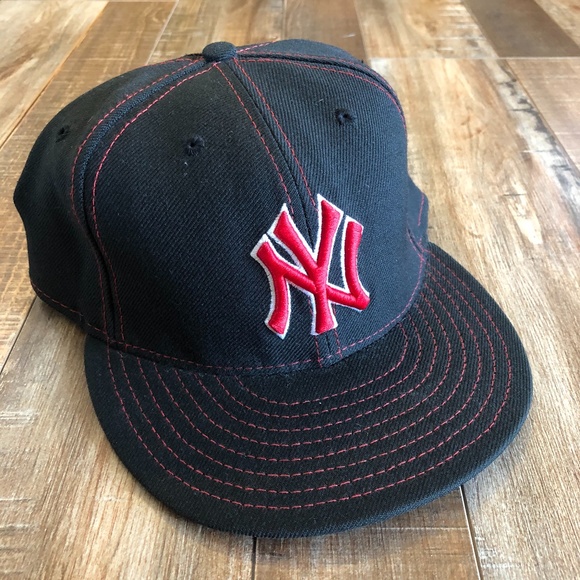 MLB Other - New York Yankees New Era Fitted Baseball Cap